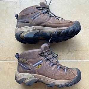 Women's Targhee II Waterproof Mid Hiking Boots